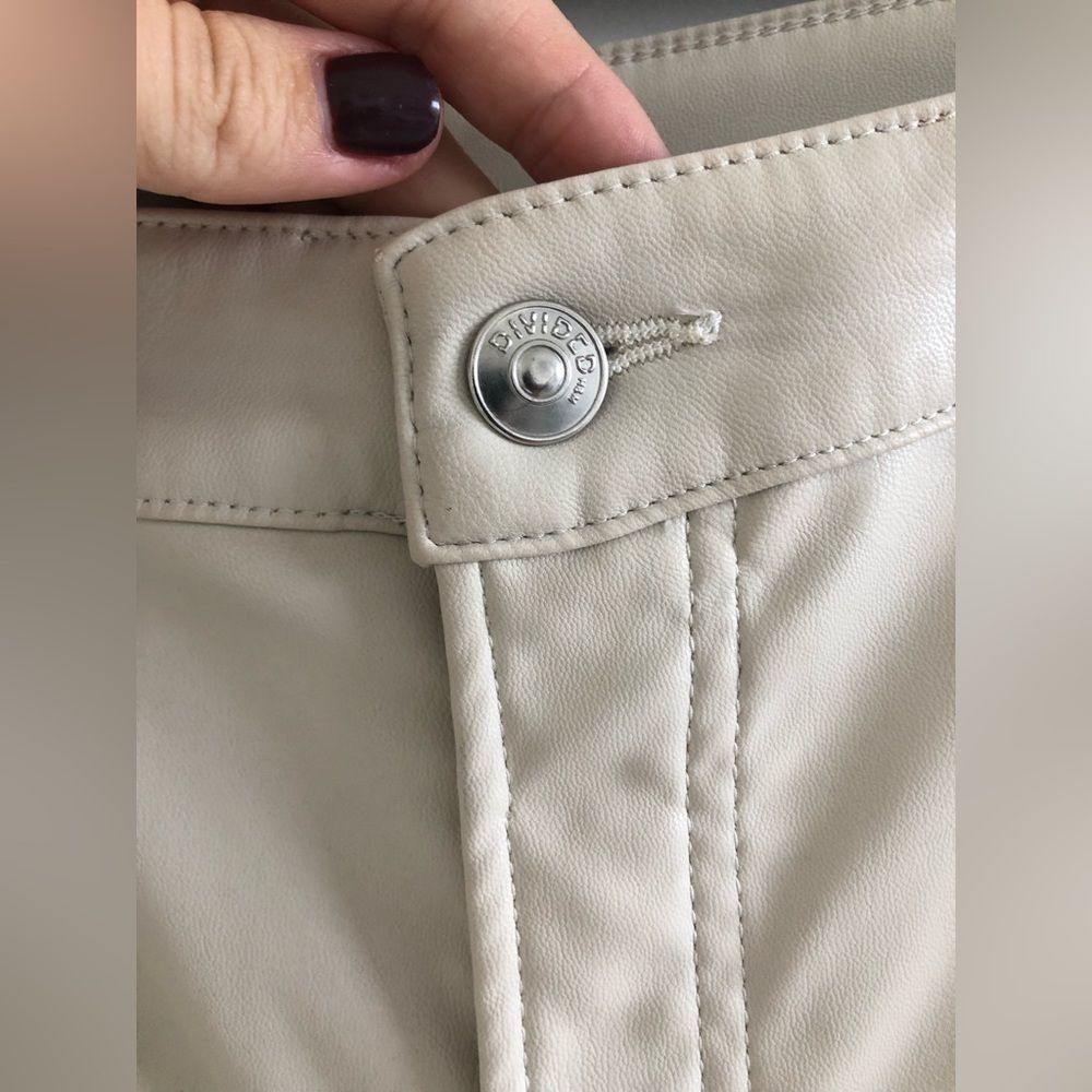 H&M Divided Vegan Faux Leather Pants Cream Off White Size 10 Excellent Condition - Picture 6 of 10